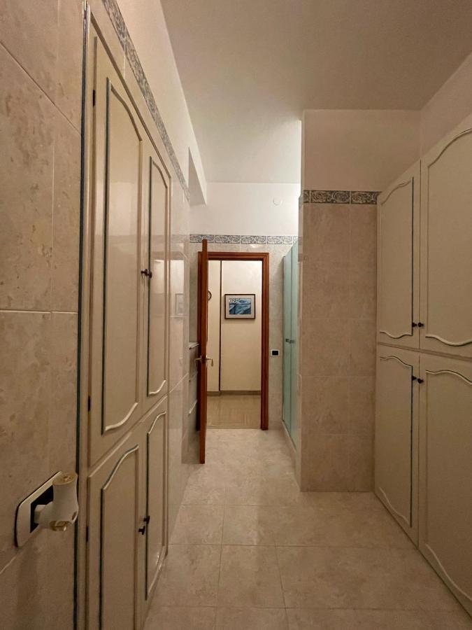 Royal Suite - Near Station & City Center Modena Ngoại thất bức ảnh